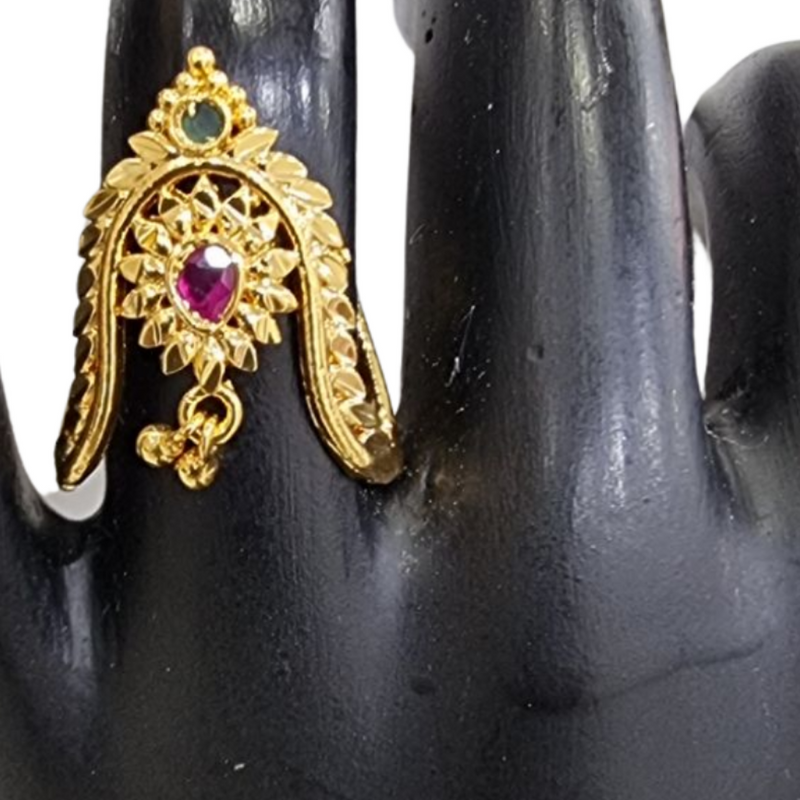 Impon Finger Ring with green stone and center stone