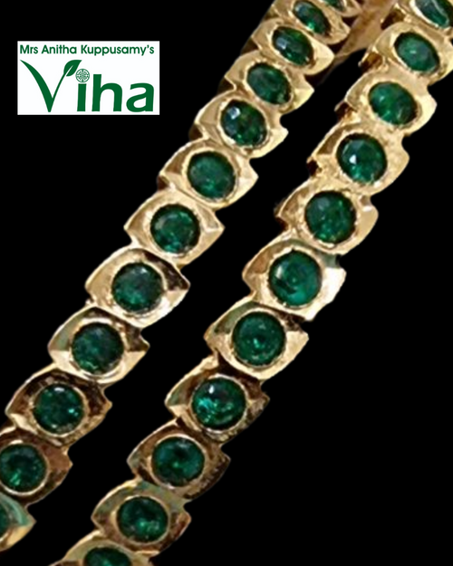 Impon Bangles with linked geometric pattern and parallel bands