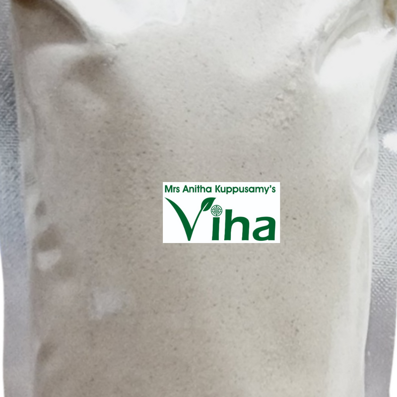 Natural Garlic Powder, a white powder is contained within a clear, vertically rectangular plastic pouch featuring creases throughout its surface
