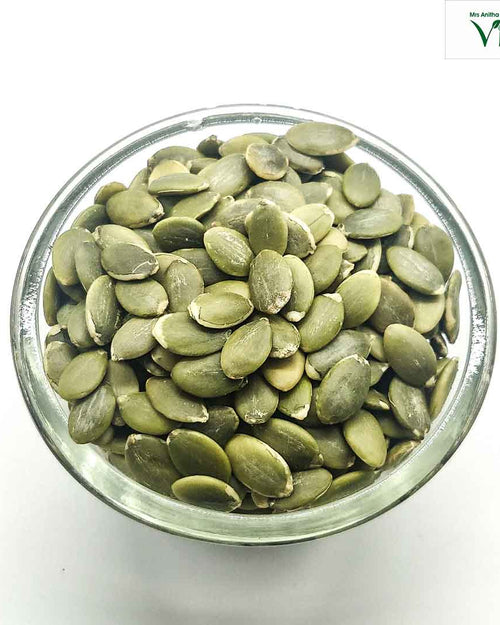 Skin-Removed Pumpkin Seeds in a glass bowl
